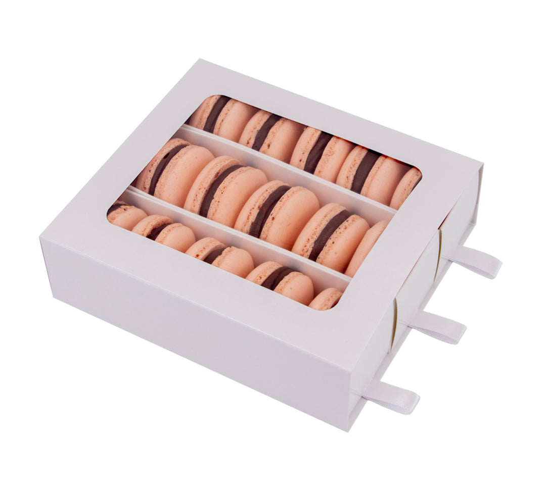 Cutie 15 Macarons cu Fructul Pasiunii