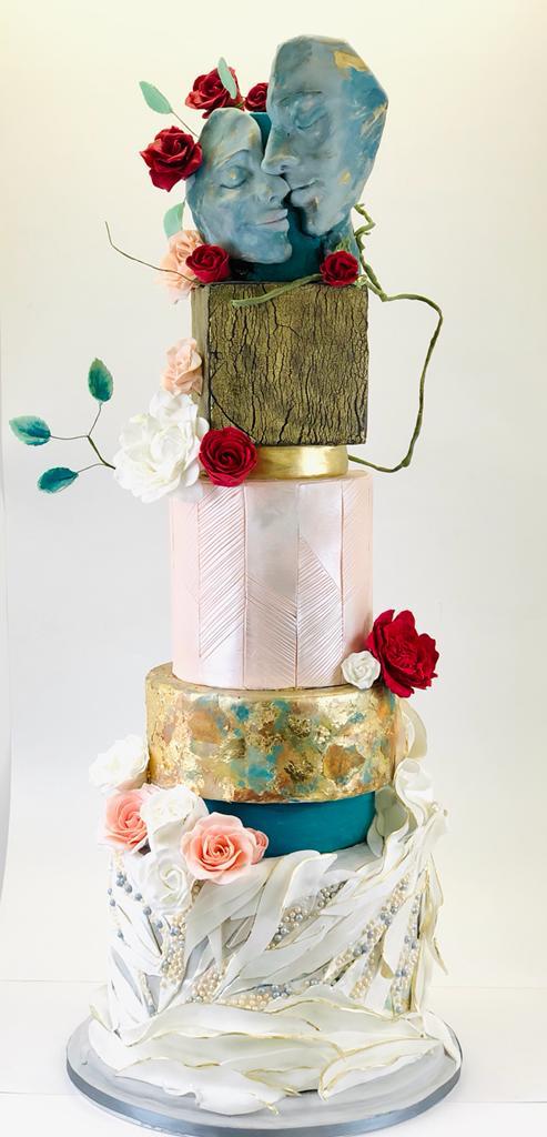 Tort Love Tower Cake