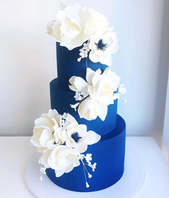 Tort Nunta Albastru Regal